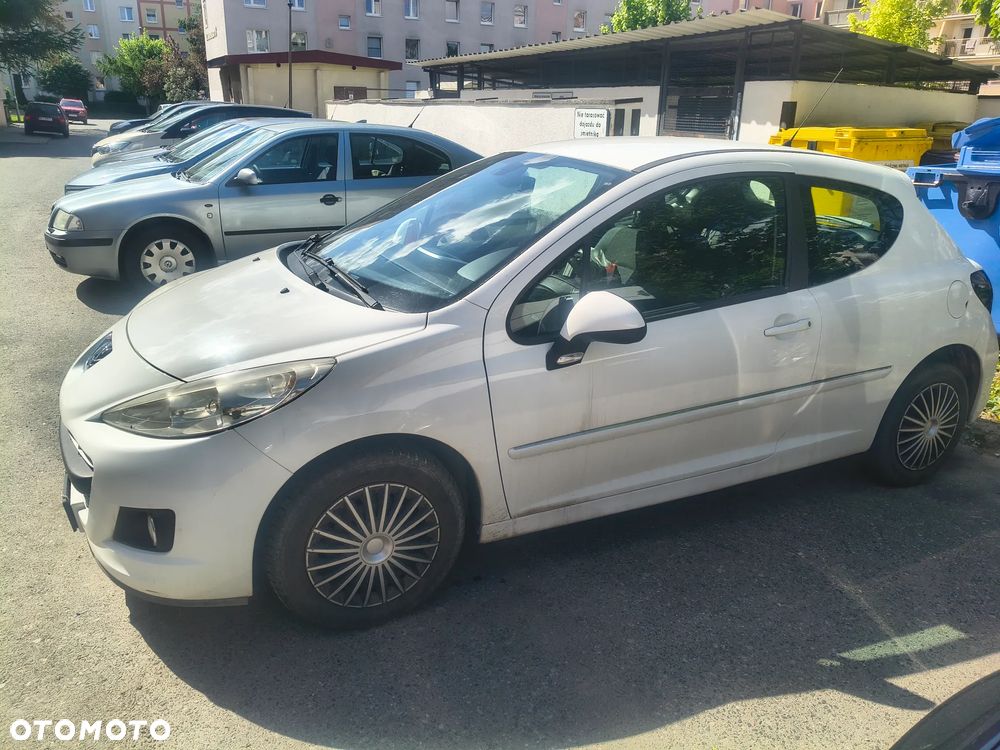 Peugeot 207 - 5