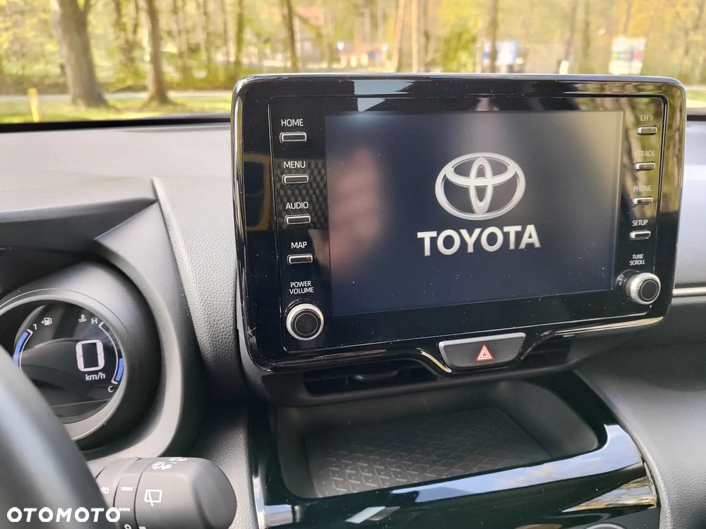 Toyota Yaris 1.5 Comfort - 22
