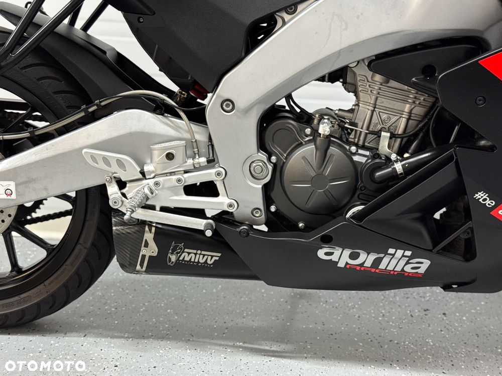 Aprilia RS - 9