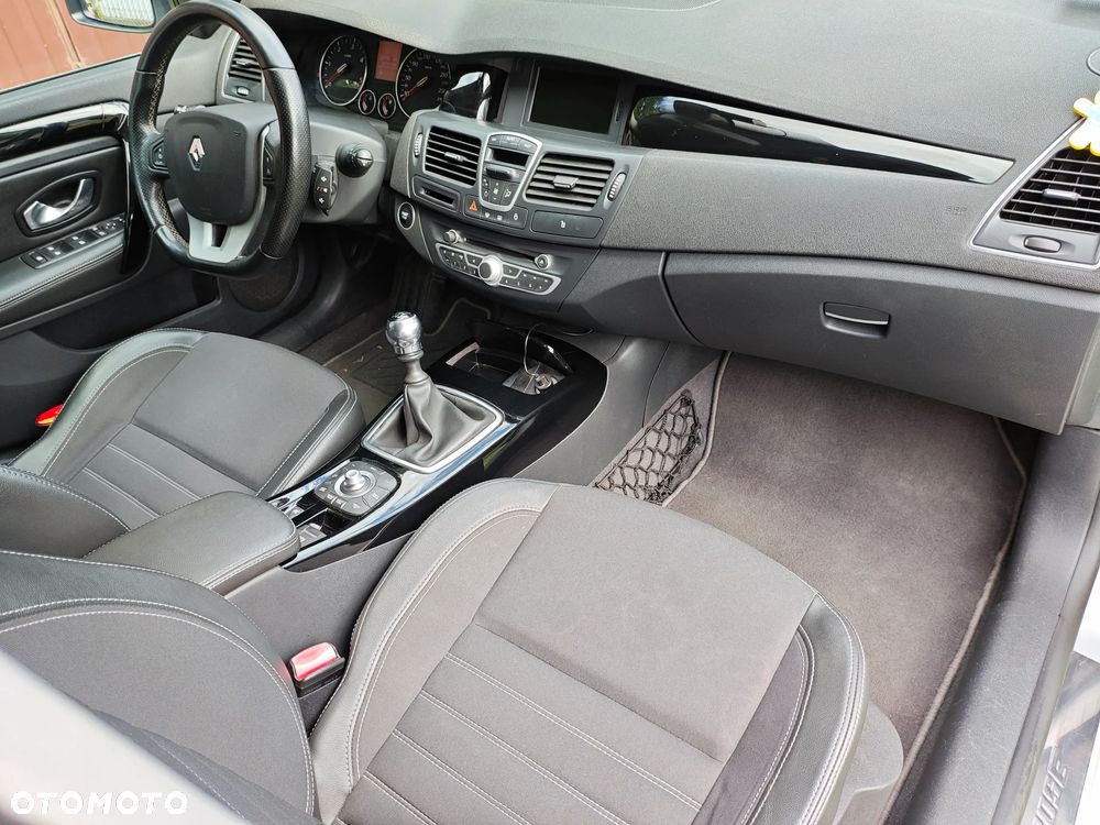 Renault Laguna 2.0 dCi Black Edition - 2