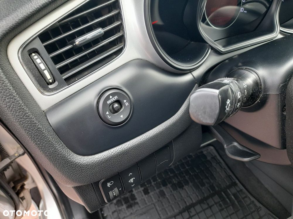 Kia Ceed 1.6 GDI M - 13
