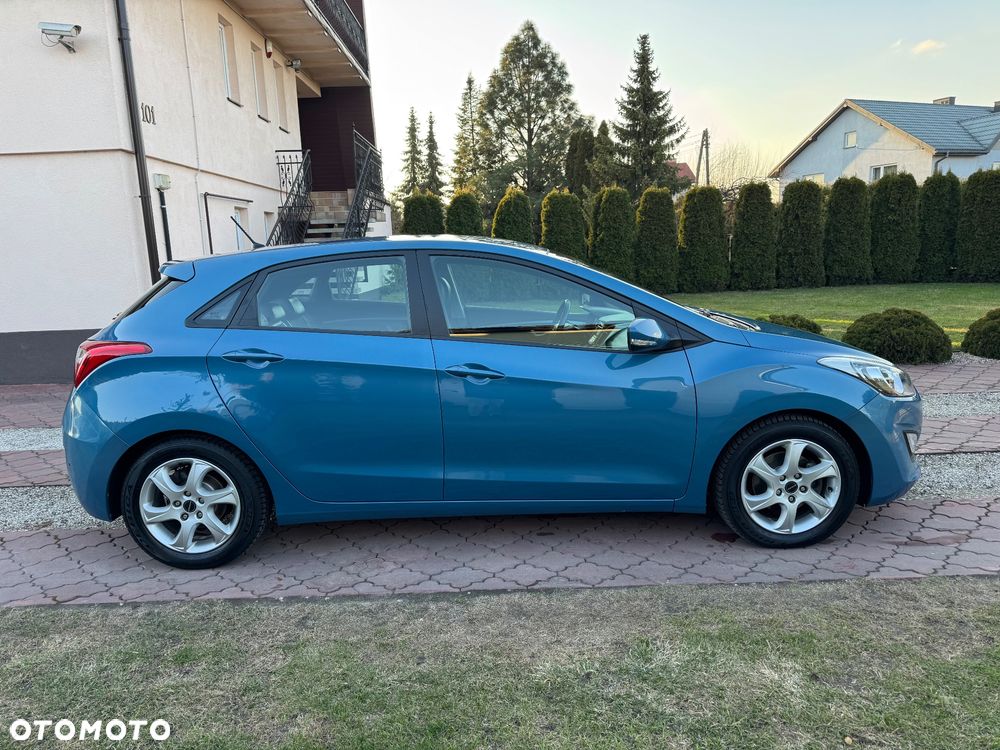 Hyundai i30 1.4 Style - 12