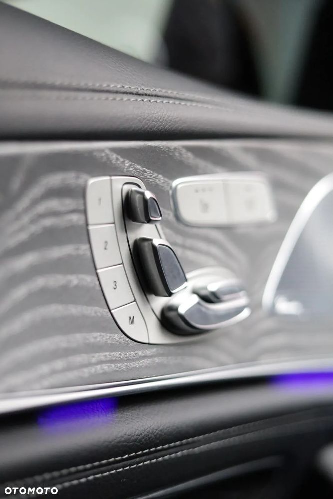 Mercedes-Benz AMG GT 53 4Matic+ Speedshift TCT 9G Sonderedition - 14