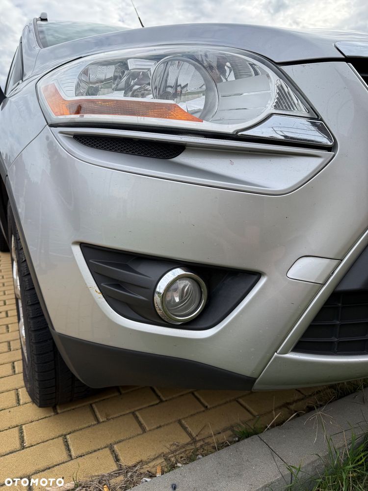 Ford Kuga - 8