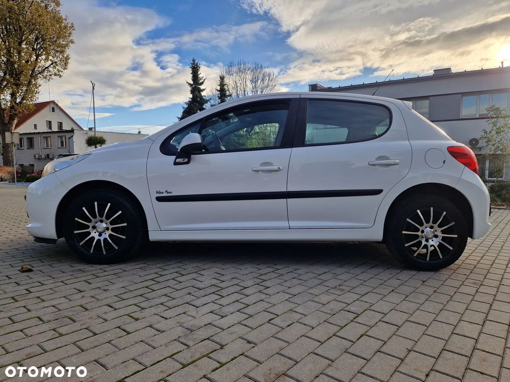 Peugeot 207 75 Urban Move - 5