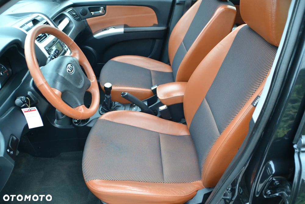 Kia Sportage 2.0 2WD Attract - 23