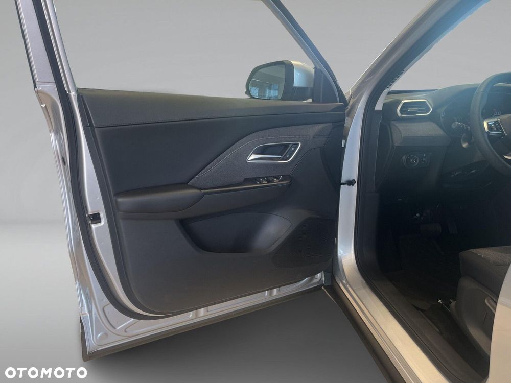 MG ZS Hybrid+ - 13