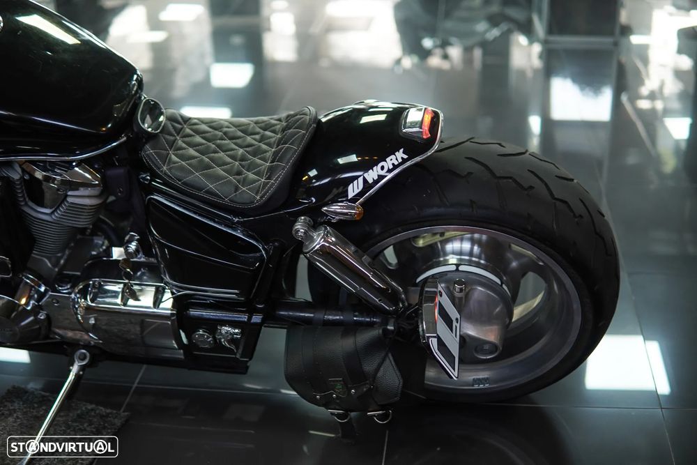 Honda VTX 1800 C - 32