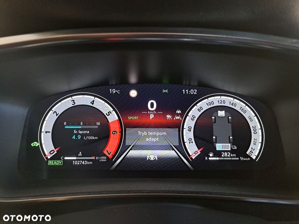 Toyota Corolla 1.8 Hybrid Comfort - 35