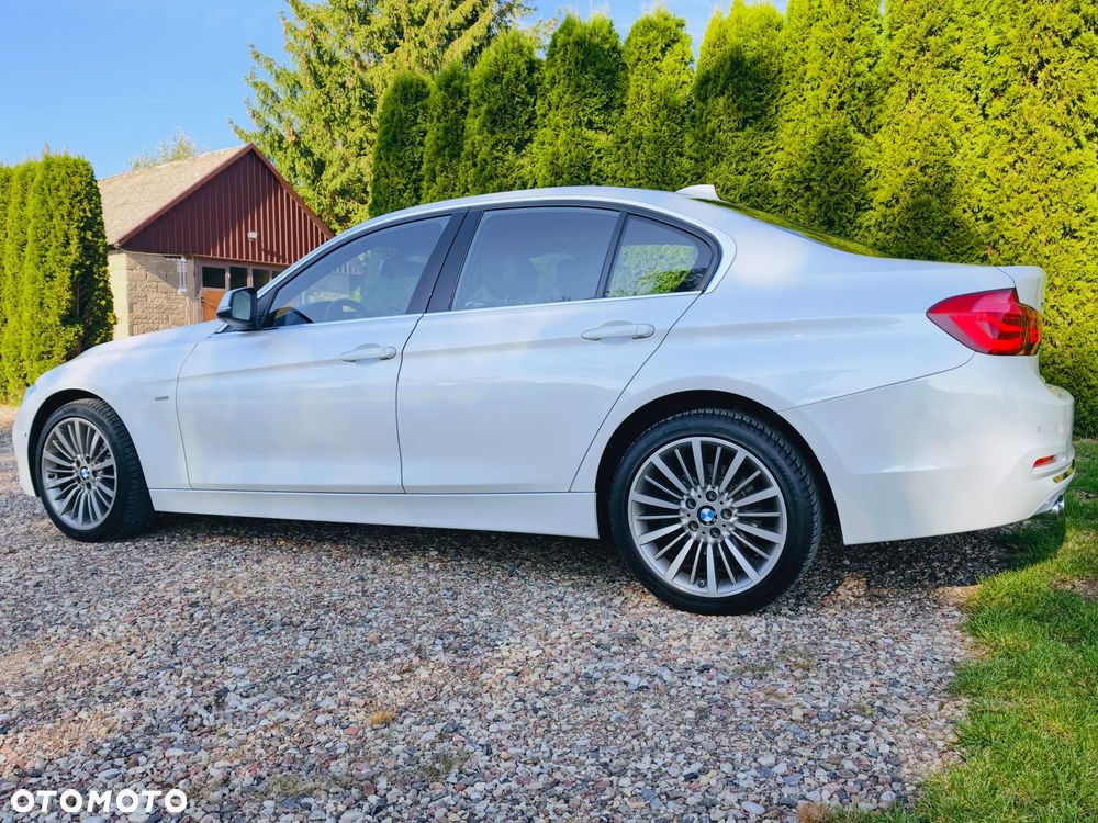 BMW Seria 3 320d xDrive Luxury Line - 5