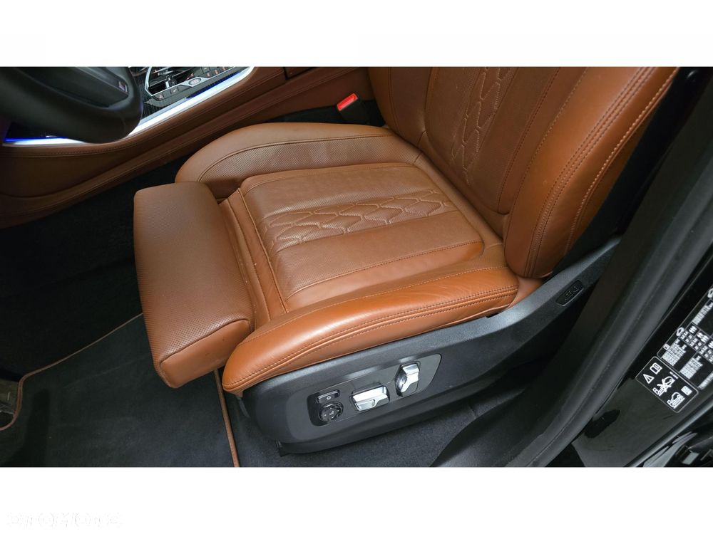 BMW X5 - 19