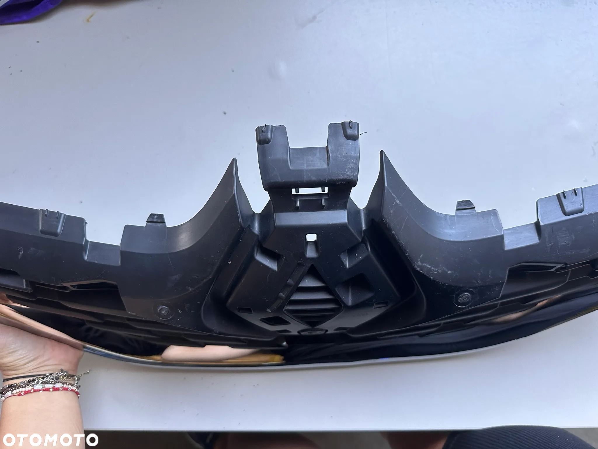 Grill Atrapa Renault Captur I Lift - 12