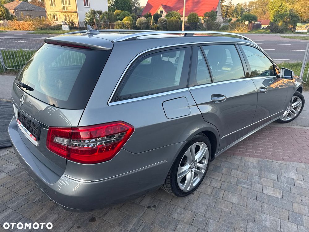 Mercedes-Benz Klasa E 350 4Matic 7G-TRONIC Avantgarde - 13