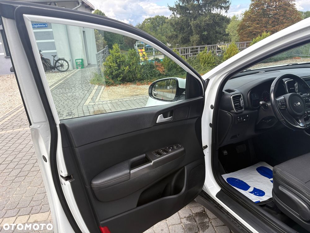 Kia Sportage 2.0 CRDI 4WD Automatik Vision - 12