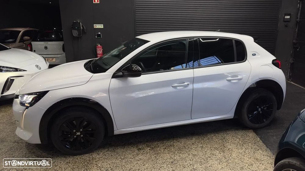 Peugeot e-208 50 kWh Allure Pack - 9