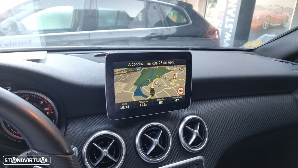 Mercedes-Benz A 200 d AMG Line Aut. - 11