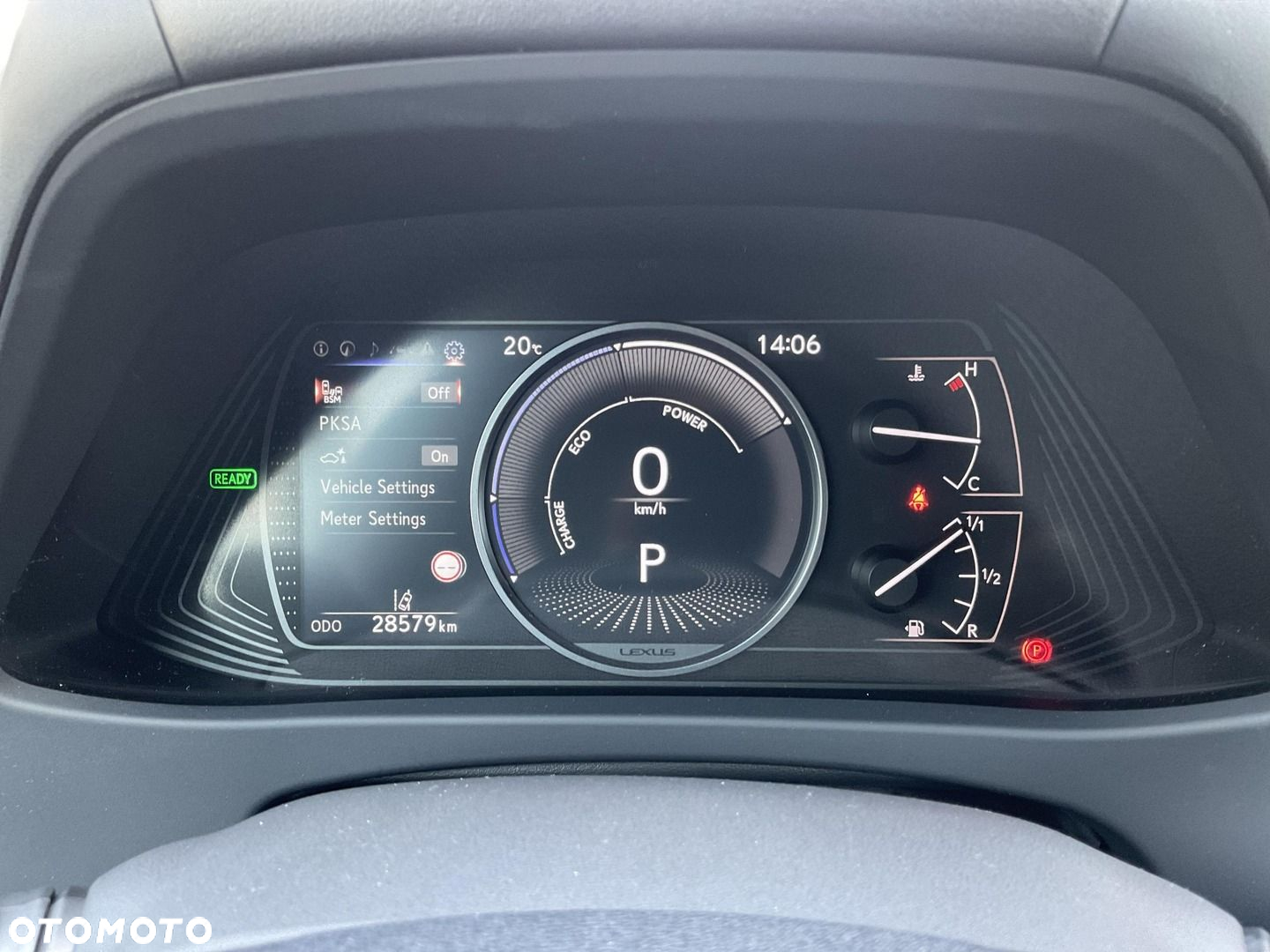 Lexus UX - 23