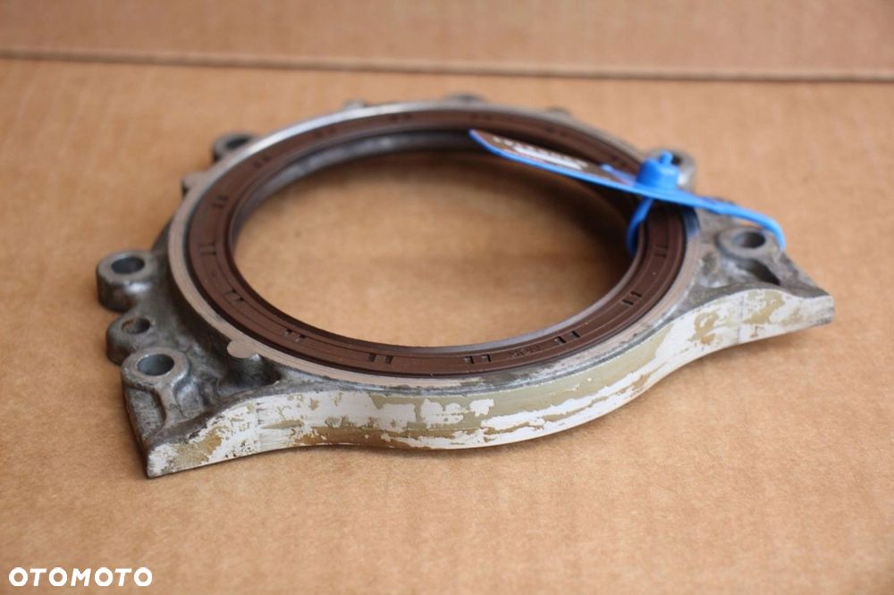 Uszczelniacz wału tył z obudową TOYOTA SUPRA LEXUS GS300 2jz 3.0 benzyna - 3