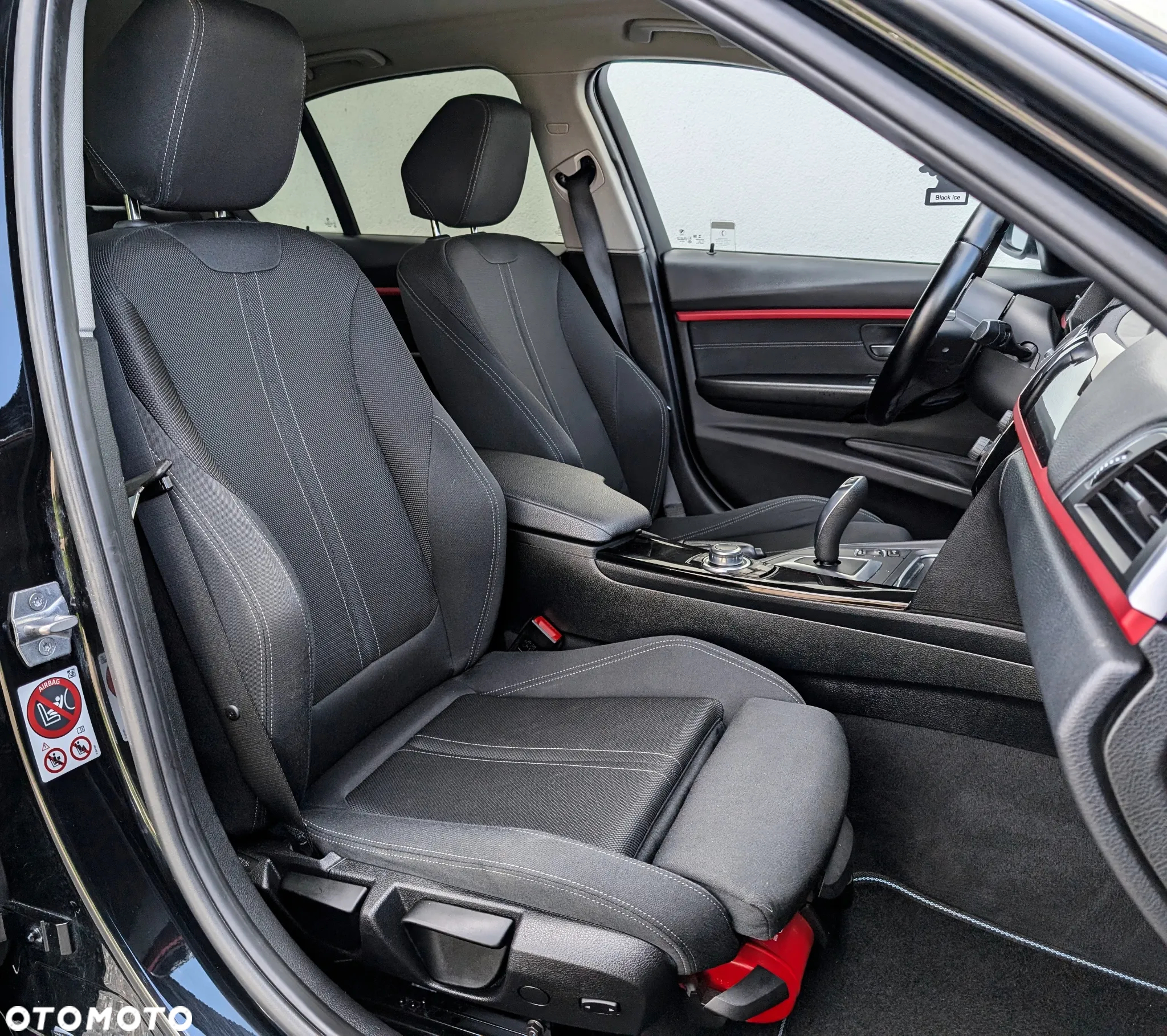 BMW Seria 3 318i Edition Luxury Line Purity - 14