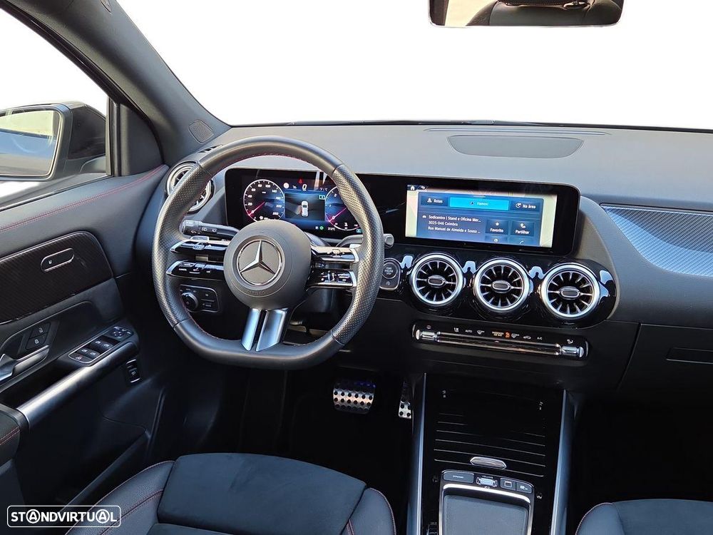 Mercedes-Benz GLA 180 d AMG Line - 14