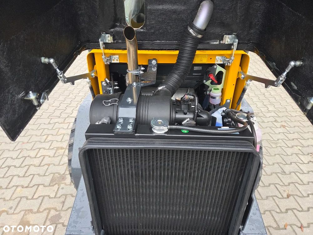 Schäffer Ładowarka Miniładowarka Schaffer 2445S - 2515kg Łyżka + Widły - 18