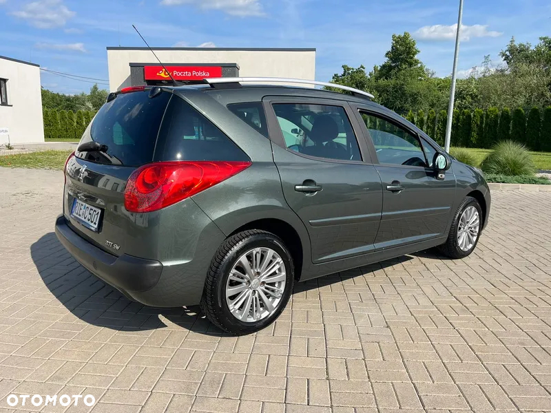 Peugeot 207 1.4 16V Trendy - 4