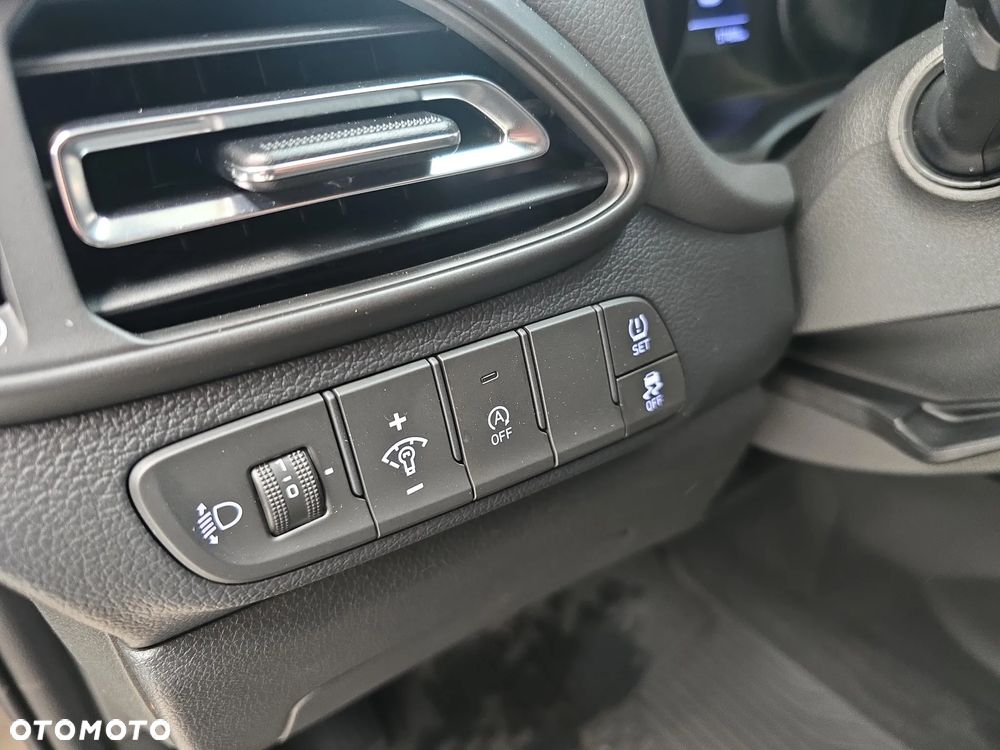 Hyundai i30 1.0 T-GDI Smart - 12