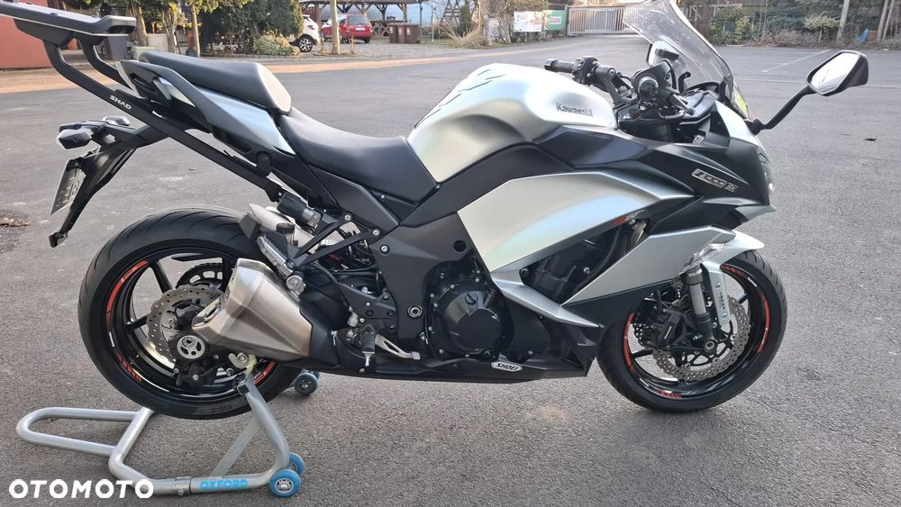 Kawasaki Ninja 1000 SX - 7
