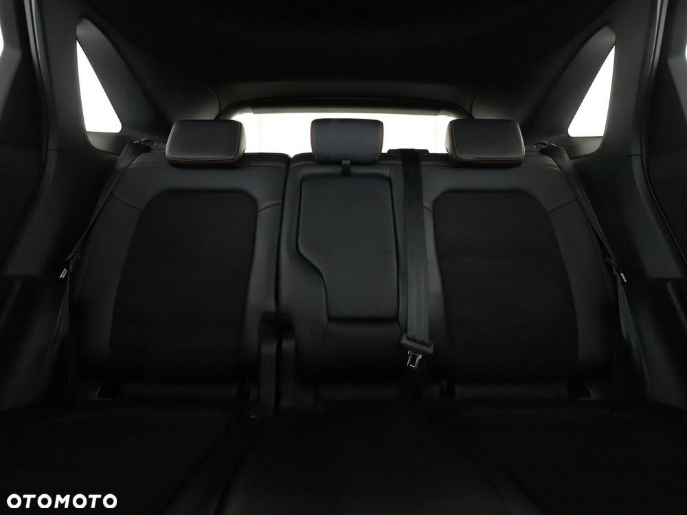 Ford Kuga 1.5 EcoBoost ST-LINE X - 19