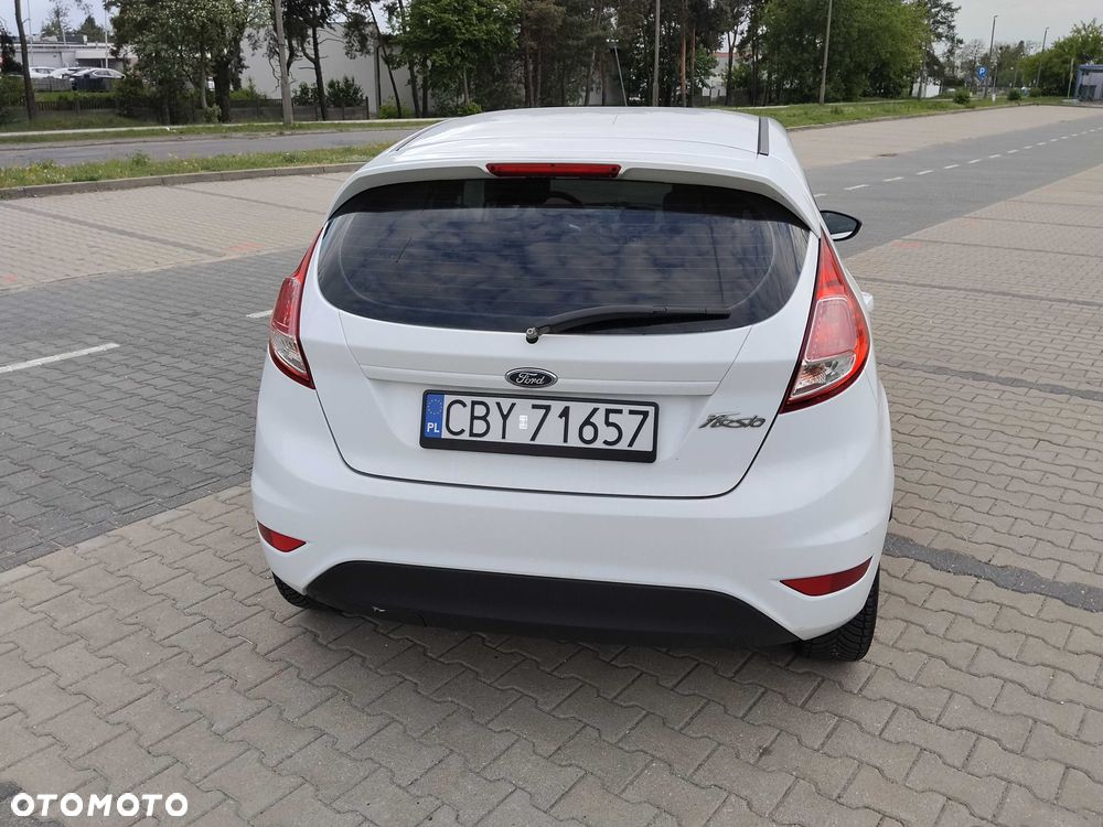 Ford Fiesta - 6