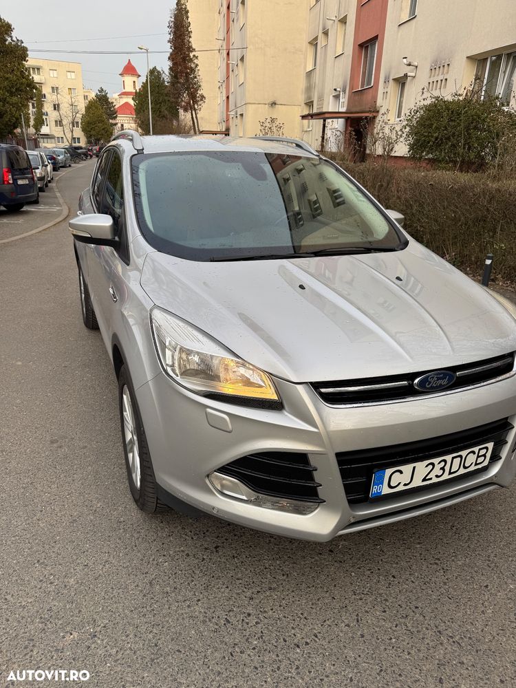 Ford Kuga 2.0 TDCi 4x4 Aut. Titanium - 2