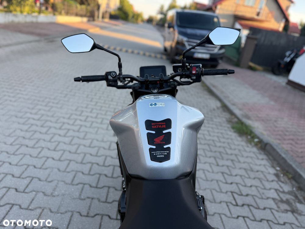 Honda Hornet - 17