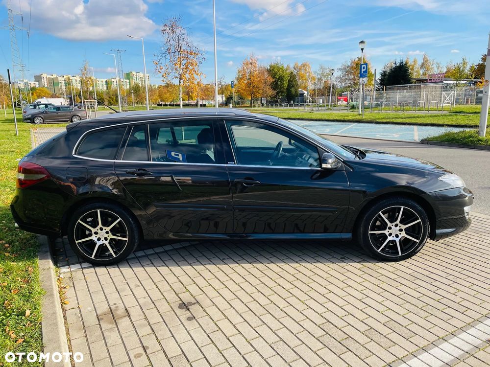 Renault Laguna Grandtour dCi 175 FAP GT - 2