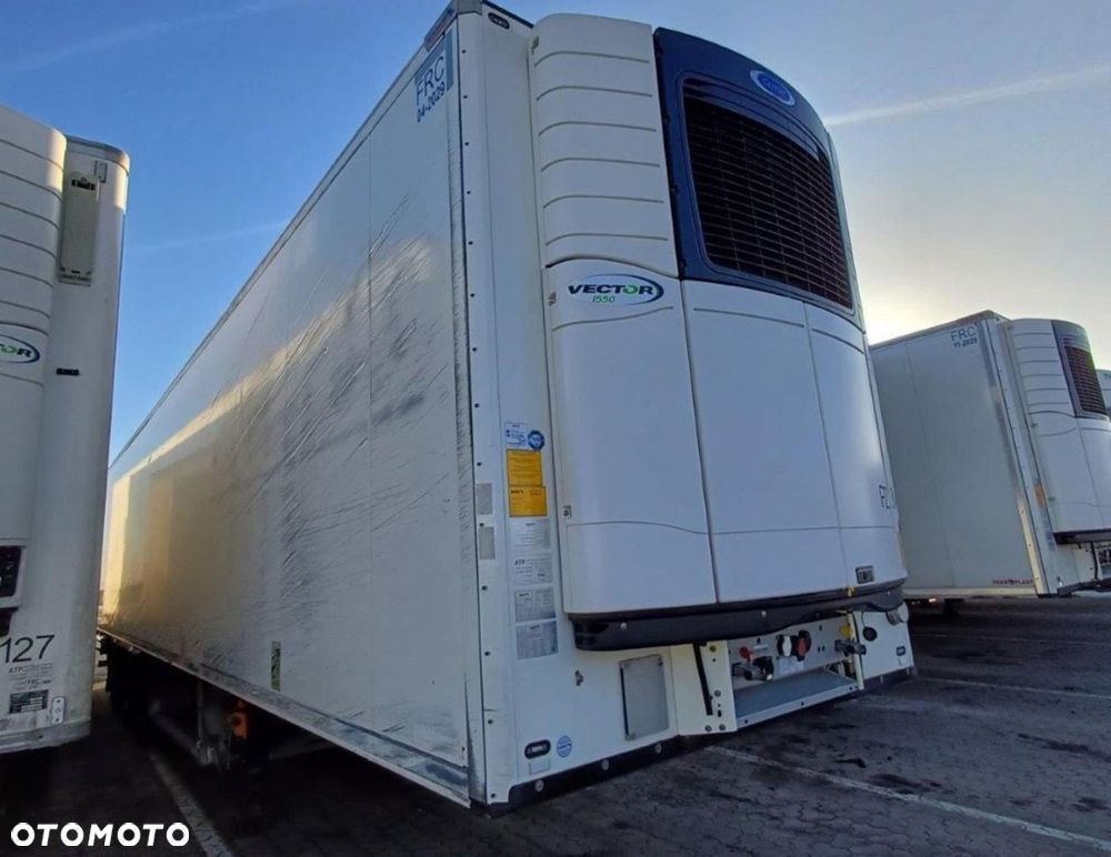 Schmitz Cargobull SKO FP 45 Carrier Vector 1550 - 2