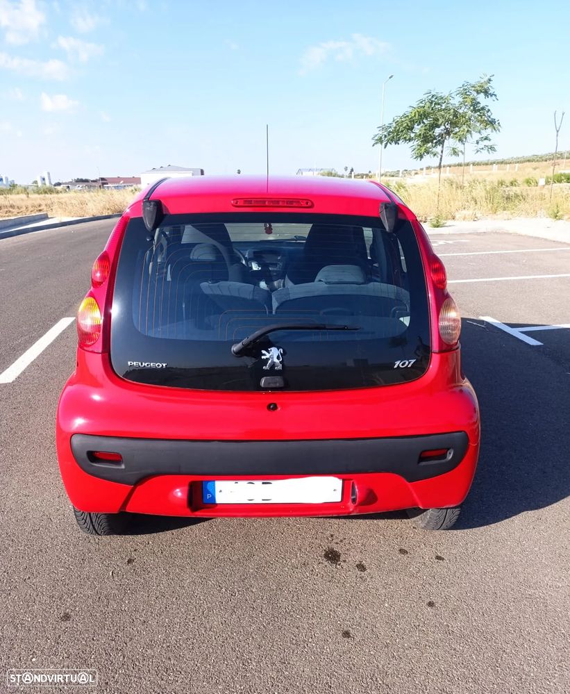 Peugeot 107 1.0 Trendy 2 Tronic - 3