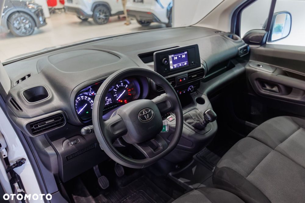 Toyota PROACE CITY - 29