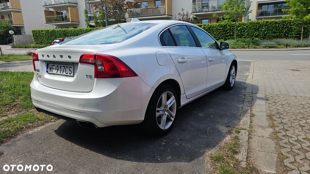 Volvo S60 T5 Geartronic - 6