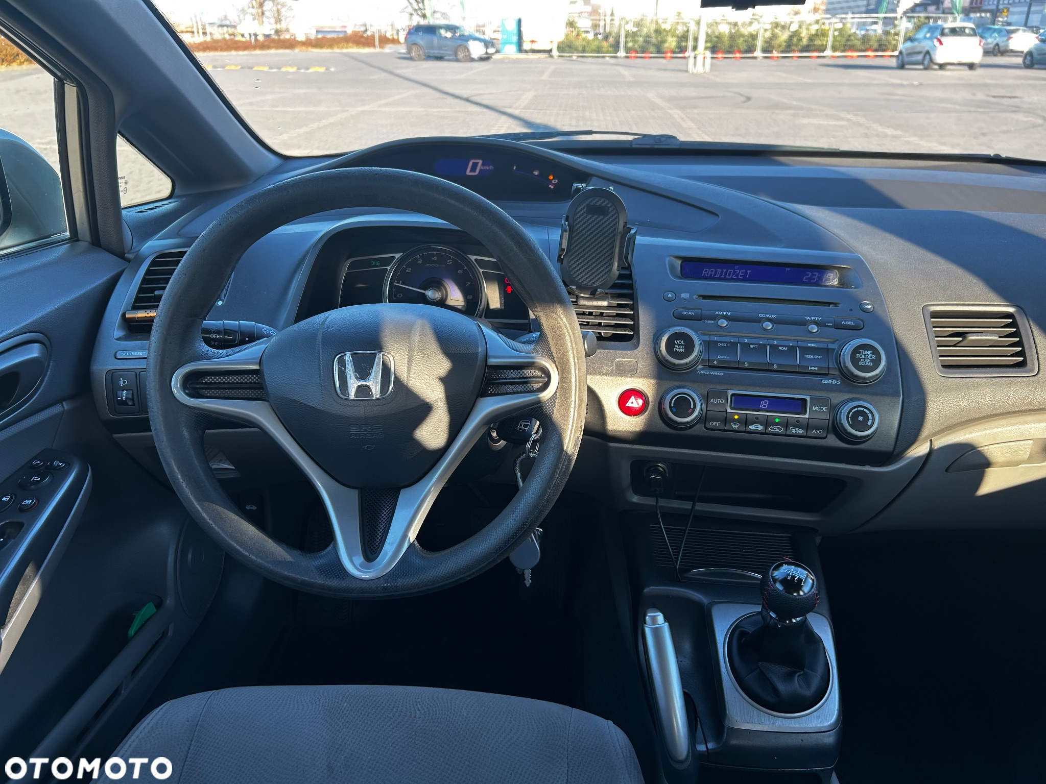 Honda Civic 1.8 Comfort - 18