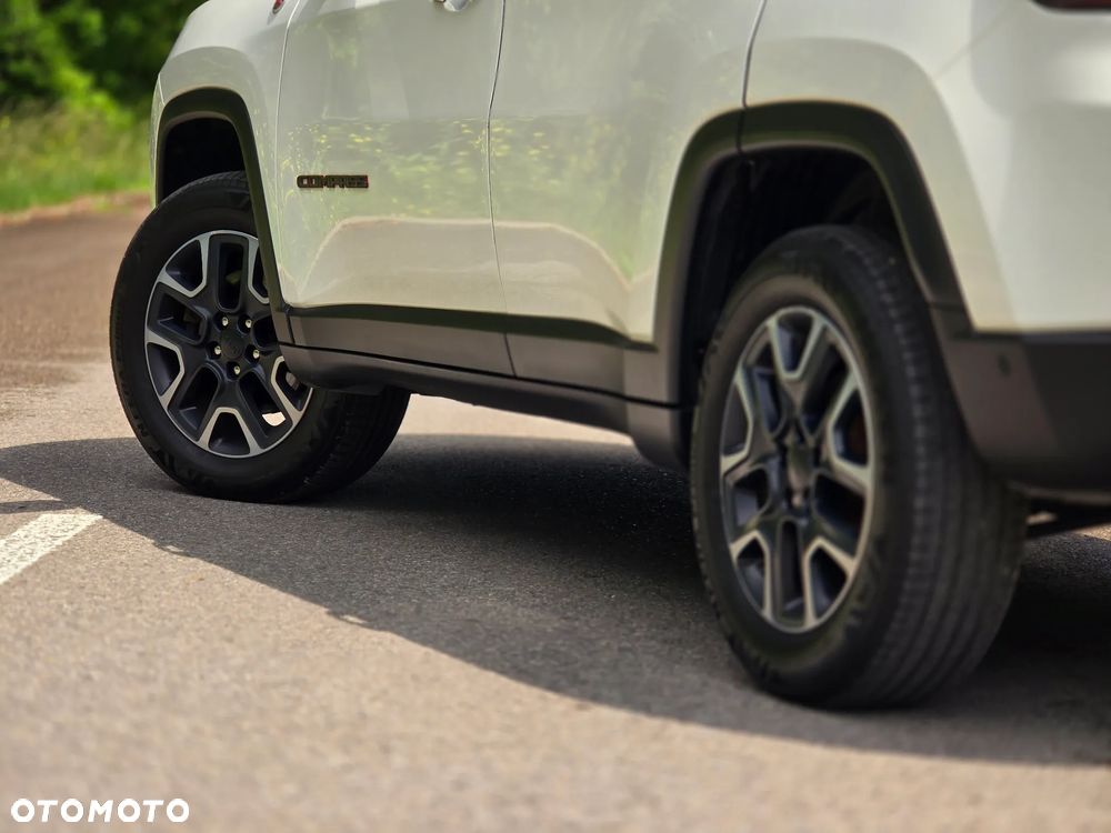 Jeep Compass 2.0 MJD Trailhawk 4WD S&S - 36