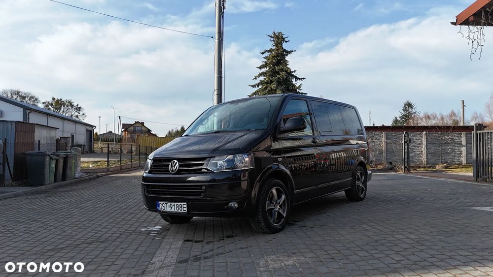 Volkswagen Multivan - 16