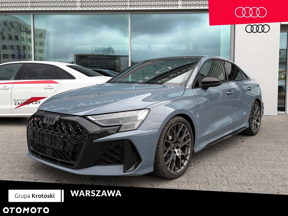 Audi RS3 Limousine - 2