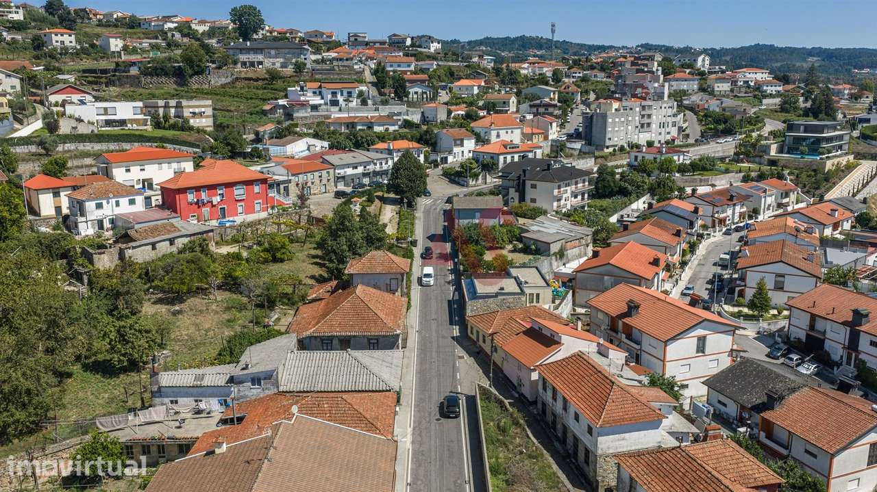 Moradia Pitoresca T3 no Centro De Felgueiras - Grande imagem: 3/24