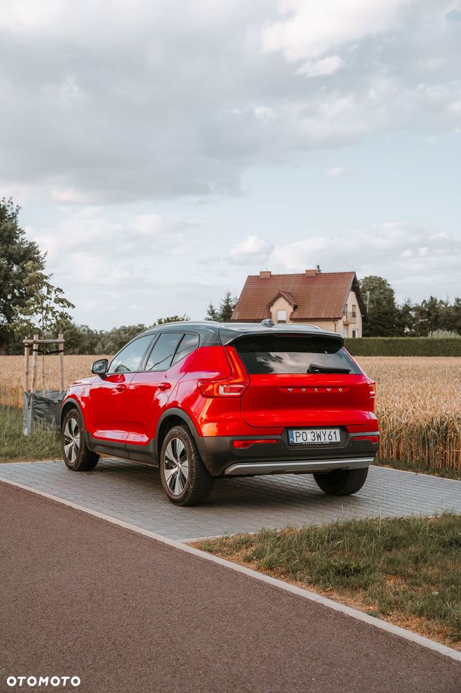 Volvo XC 40 T3 Momentum - 3