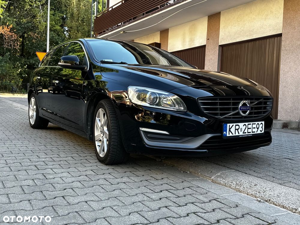 Volvo V60 D4 - 3