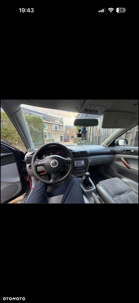 Volkswagen Passat 1.8T Highline - 2