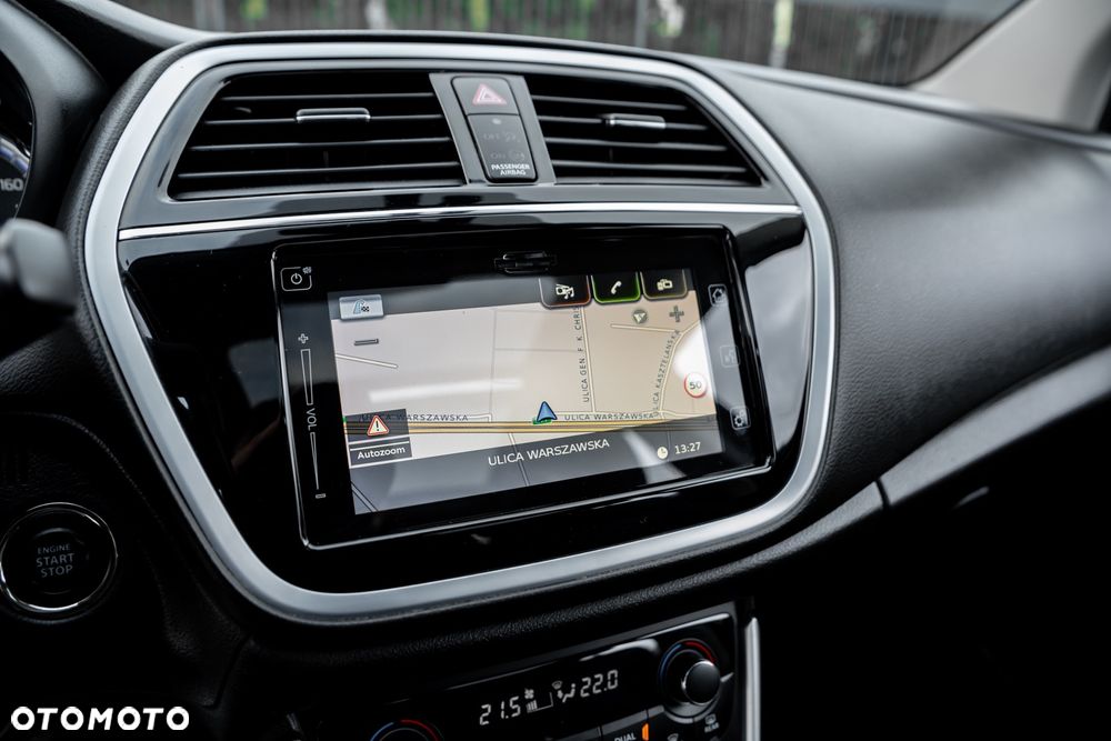 Suzuki SX4 S-Cross 1.4 T Elegance Sun 4WD - 25