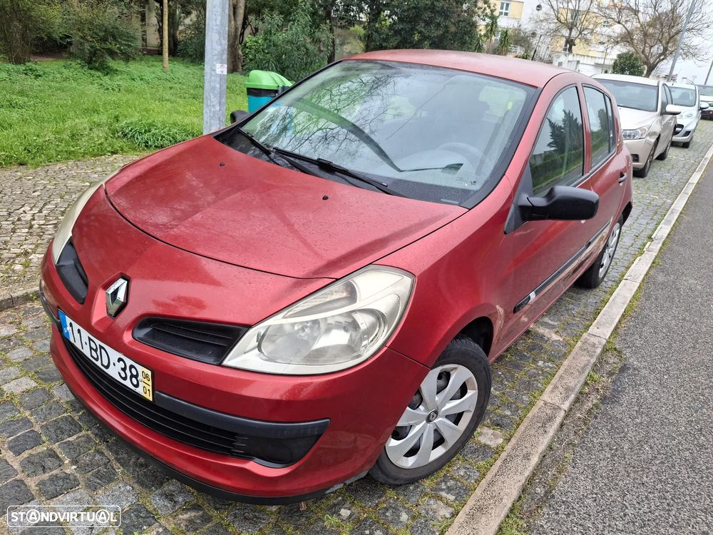 Renault Clio 1.5 dCi Dynamique - 1