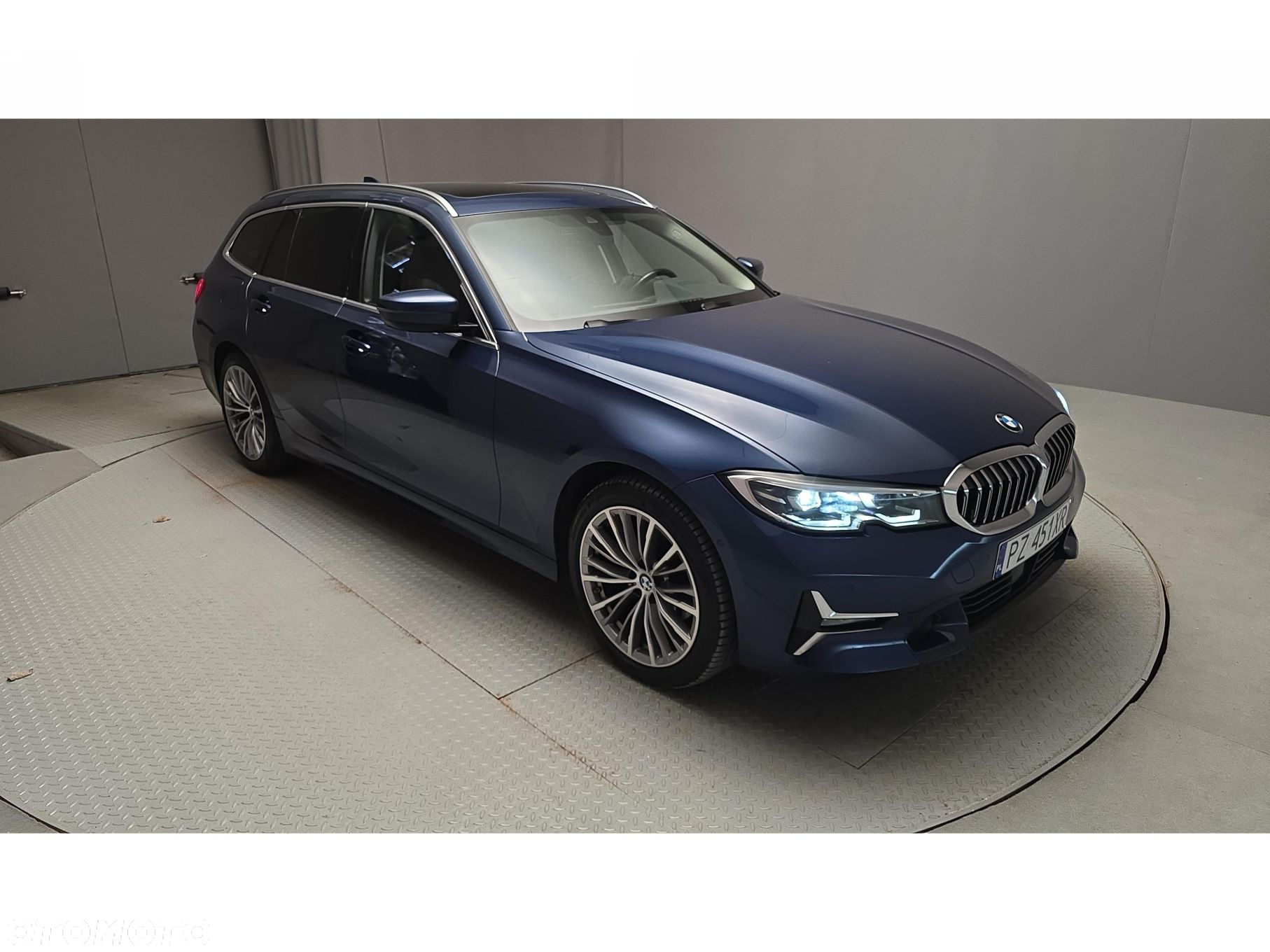 BMW Seria 3 320d xDrive Luxury Line - 26