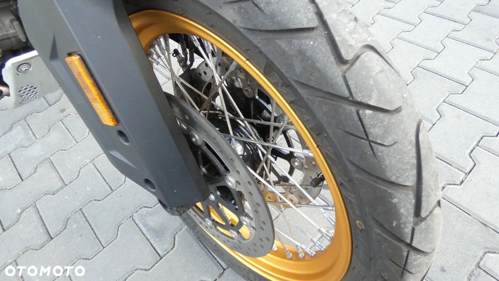 CFMoto 800MT Touring - 22