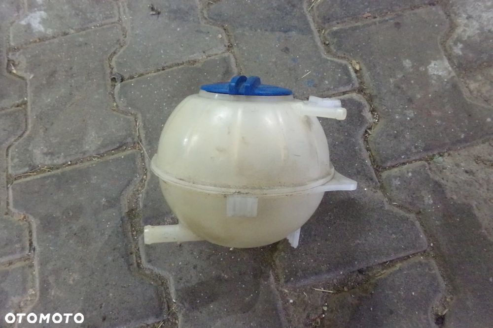 Zbiornik wyrównawczy Skoda Fabia I VW Polo 9N Seat Ibiza